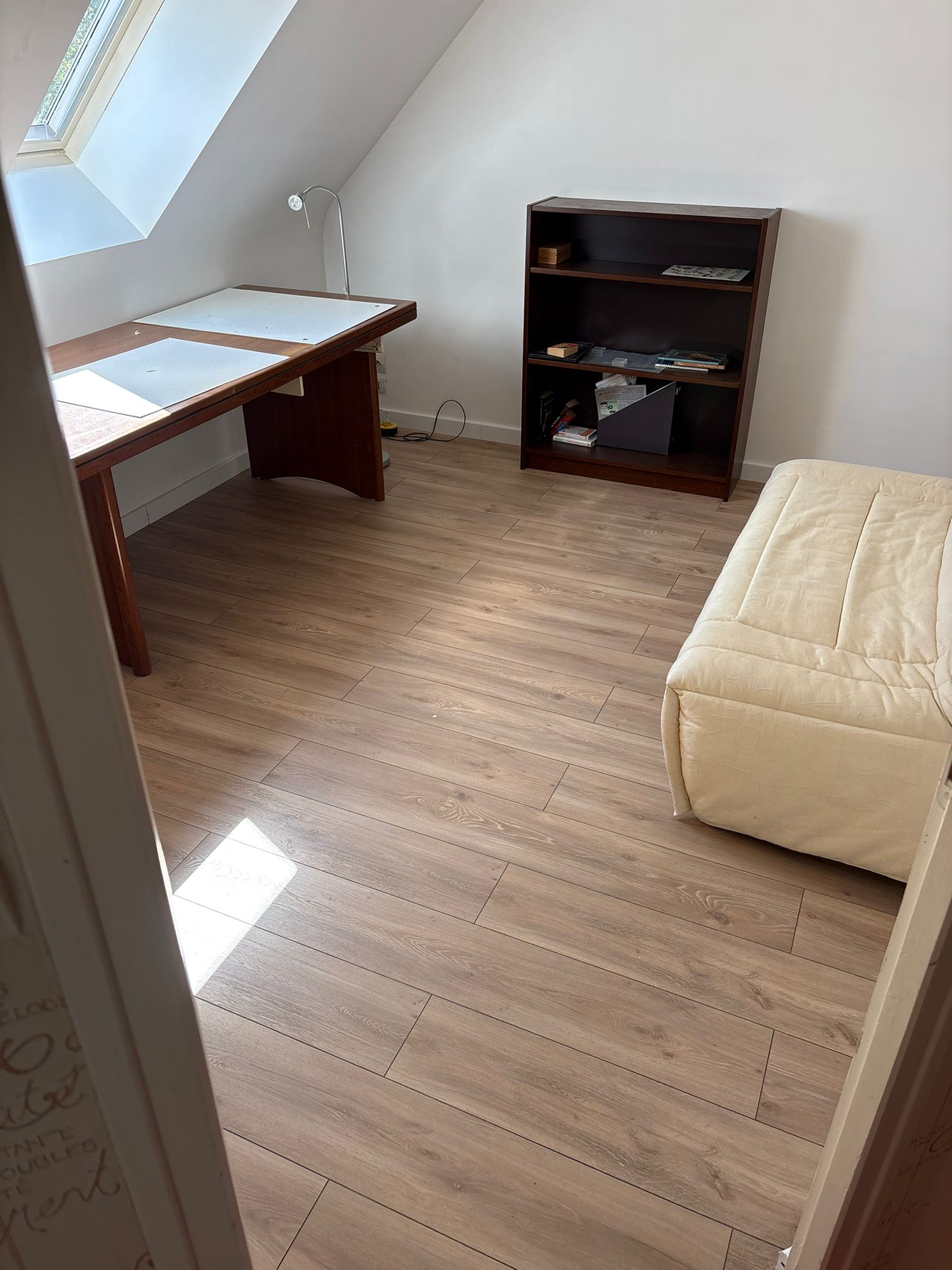 Pose parquet stratifié angers - menuisier angers